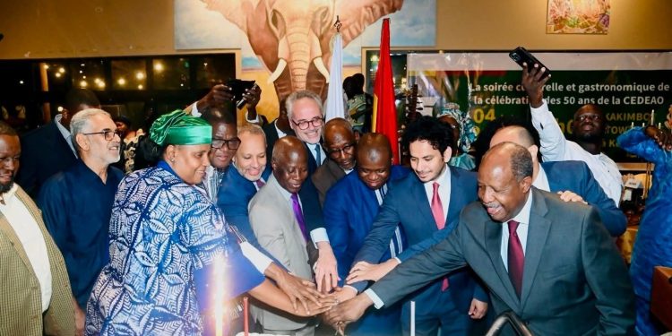 La Guinée célèbre le 50e anniversaire de la CEDEAO en présence du corps diplomatique