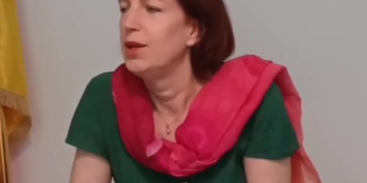 La Chargée d’Affaires Anne Dudte explore les opportunités d’investissement américain dans le secteur pétrolier et gazier en Guinée