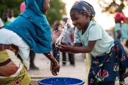La Banque africaine de développement approuve un don de 17 millions de dollars pour la reconstruction du nord du Mozambique touché par le conflit