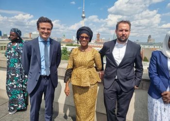 Madame Moussa Yero Bah, Une Voix Guinéenne au Cœur de la Résilience Médiatique en Allemagne