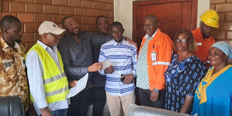 Boké-Mines: La SMB paie plus d’un milliard GNF aux collectivités de Boké et Télimélé