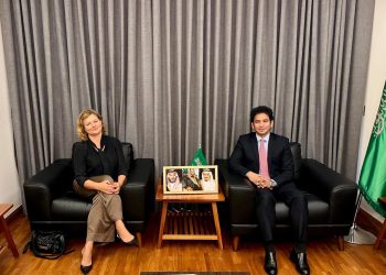 Diplomatie : L’Ambassadeur d’Arabie Saoudite reçoit l’Ambassadrice de l’Union Européenne en fin de mission en Guinée