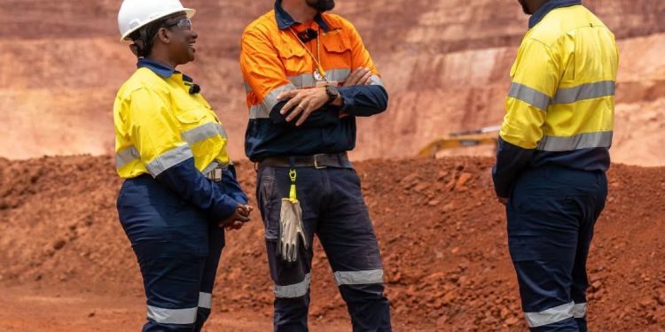 Guinée : Rio Tinto SimFer lance sa page Facebook officielle