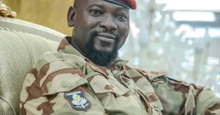 Général Mamadi Doumbouya : L’histoire retiendra son nom, même si le présent le conteste.