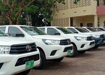 Kindia : Le Président Mamadi Doumbouya offre des véhicules de commandement aux dix sous-préfectures