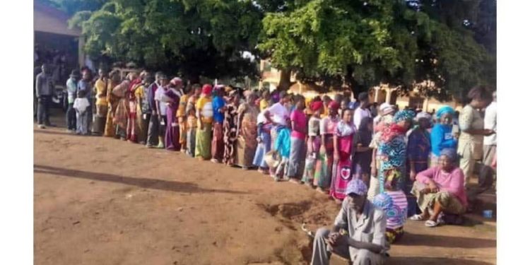 Référendum 2025 : Quand le peuple tranche même chez Dr. Faya Millimouno !