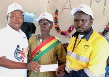 Boké-Développement : AMC procède au paiement de la taxe superficiaire au profit des communes de Koumbia et Wendou M’Bour