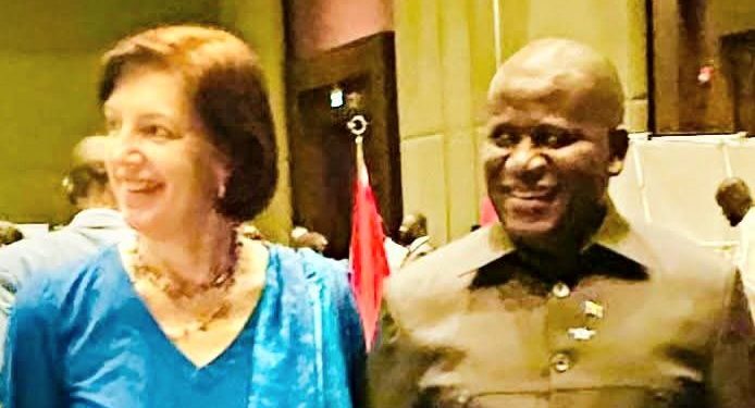 Guinée – Remise solennelle au Chef de l’État du Programme de Développement Socio-Économique Durable Simandou 2040 : L’Allemagne réaffirme son soutien à une Guinée prospère et inclusive