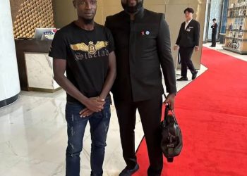 Quand la langue fourche, mais que la vision tient : Ministre Djiba Diakité face à la dictature des apparences.