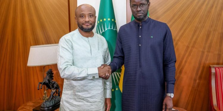 Audience présidentielle : Bassirou Diomaye Faye reçoit une délégation d’Asante Gold Corporation