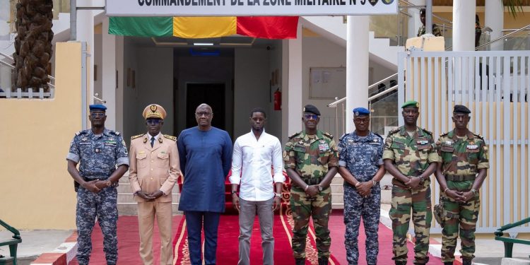 Casamance : le Président de la République salue l’engagement des Forces armées à la Zone militaire N°5