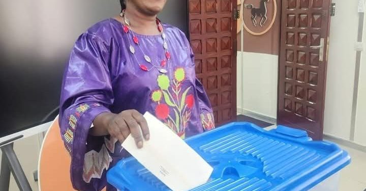 Présidentielle à Fria : Marie Yvonne Coumbassa salue un scrutin apaisé et une mobilisation massive à Somboré