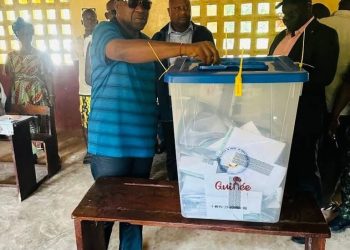 Présidentielle du 28 décembre 2025 : le directoire régional et le Général Mathurin Bangoura supervisent le scrutin à Boké