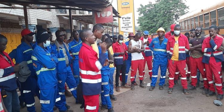 CDM-Chine : le collège syndical maintient son avis de grève au deuxième jour