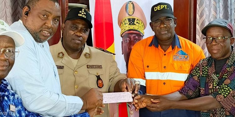 Boké : la GDM reverse plus de 324 millions GNF de taxes superficielles aux collectivités locales