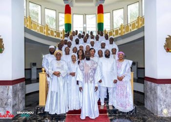 2026, la poignée de main de la confiance : Président Doumbouya et ministre Nabé, l’alliance de la vision et de la méthode.