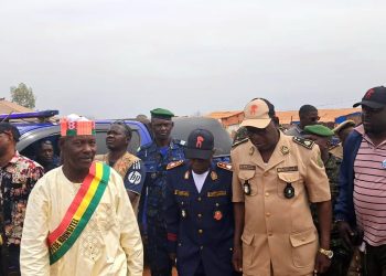 Kounsitel: Le gouverneur Aboubacar Diakité échange avec autorités et couches sociales