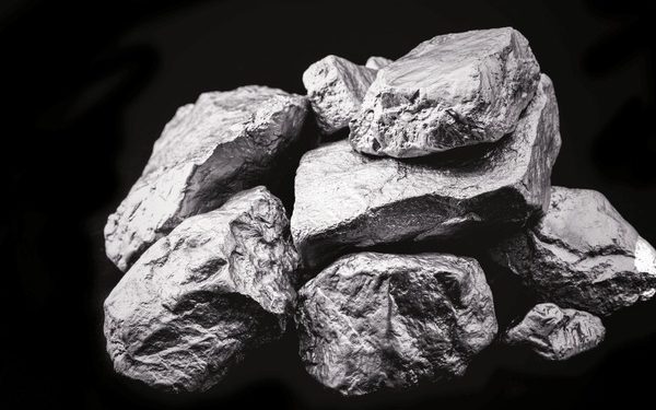 TRANSITION ÉNERGÉTIQUE : L’AFRIQUE, NOUVEL PILIER STRATÉGIQUE DE L’ÉNERGIE MONDIALE