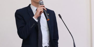 Coopération éducative : Miguel Boluda renforce les passerelles entre les États-Unis et l’Université de Labé