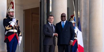 Diplomatie : Emmanuel Macron reçoit Félix Tshisekedi au Palais de l&rsquo;Élysée
