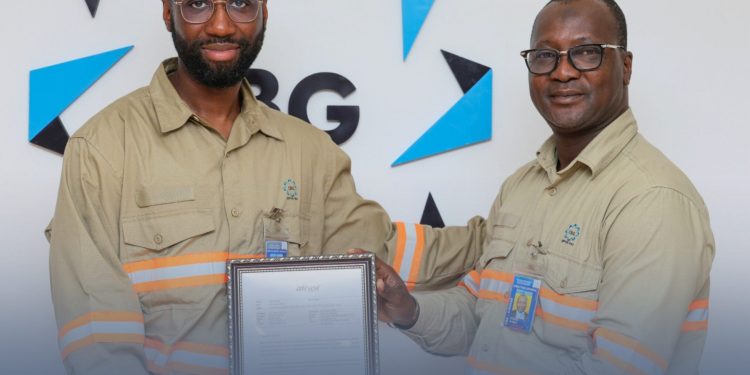 La Compagnie des Bauxites de Guinée (CBG) réaffirme son excellence opérationnelle avec le renouvellement sans faute de ses certifications ISO