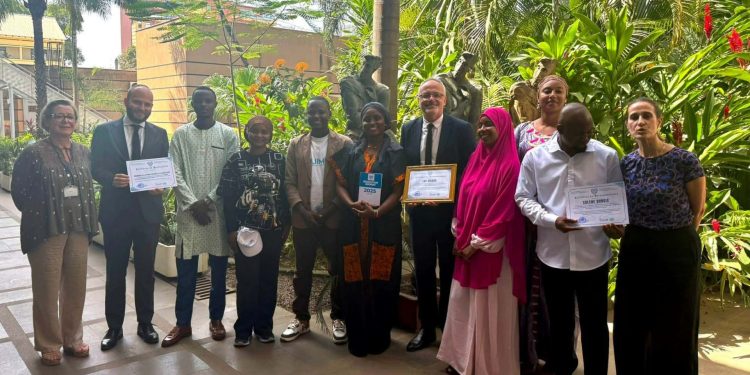 Presse – Diplomatie & Jeunesse La jeunesse guinéenne engagée pour un