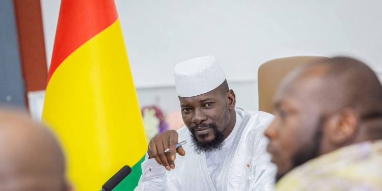 Justice en Guinée : le Président Mamadi Doumbouya réaffirme sa volonté de consolider l’indépendance du pouvoir judiciaire