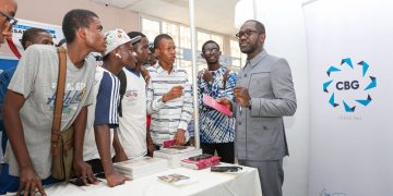 Promotion du livre et du savoir : la CBG renforce son engagement pour le développement durable en Guinée