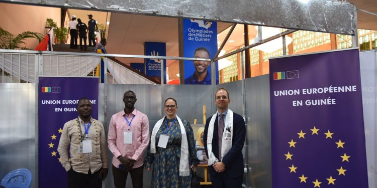 Vélingara : immersion présidentielle au cœur de la filière cotonnière, pilier du développement rural