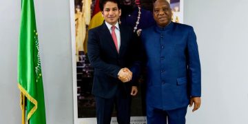 Diplomatie bilatérale : l’Ambassadeur d’Arabie Saoudite reçu par le Ministre guinéen des Affaires étrangères