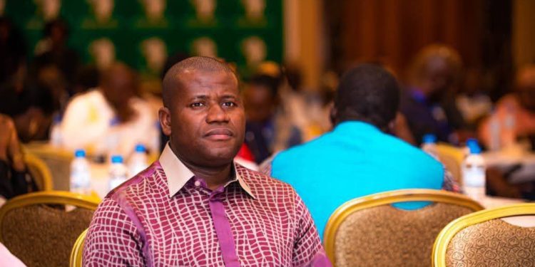 Ismaël Nabé présent à la clôture du Week-end africain du droit minier et de l’énergie