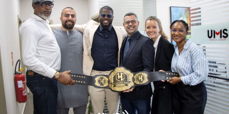 Sport : le Groupe UMS reçoit le champion d’Hexagone MMA Bafodé Gassama