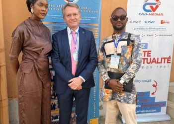 Conakry : Andreas Gehrmann échange avec les étudiants sur la migration qualifiée et l’avenir durable de l’Afrique
