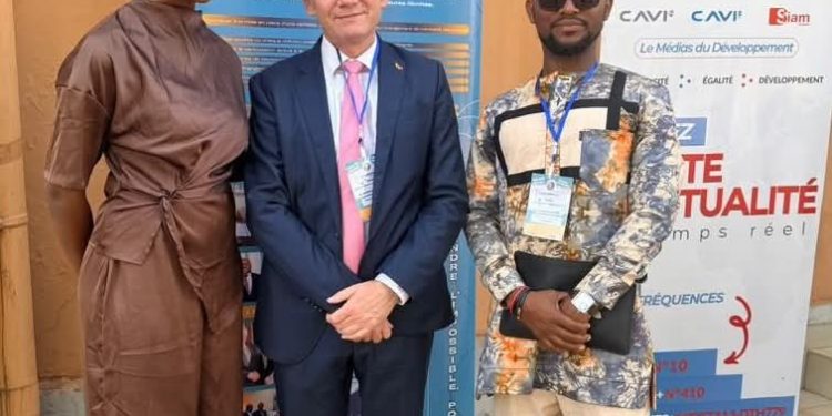 Conakry : Andreas Gehrmann échange avec les étudiants sur la migration qualifiée et l’avenir durable de l’Afrique