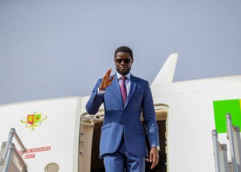 Diplomatie : Bassirou Diomaye Faye en visite de travail en Gambie pour renforcer les liens bilatéraux