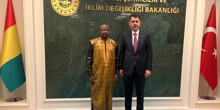 Guinée–Turquie : Mohamed Lamine Sy Savané et Murat Kurum ouvrent de nouvelles perspectives de coopération urbaine