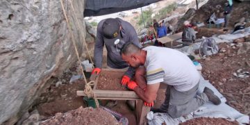 Israël : une grotte vieille de 300 000 ans révèle un chapitre clé de la préhistoire humaine