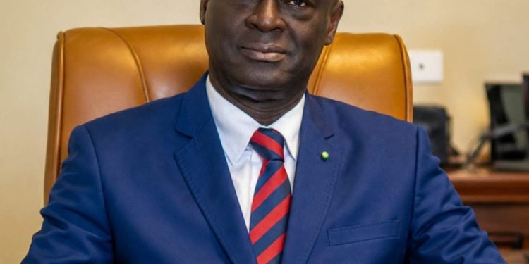 Macky Sall félicite le Pr Serigne Maguèye, lauréat du Prix des Nations Unies pour la Population