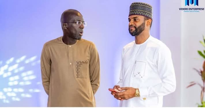 14 JUILLET : MOHAMED LAMINE SY SAVANÉ PROCÈDE À LA REMISE D&rsquo;UNE DISTINCTION AU CHARGÉ D&rsquo;AFFAIRES DE L&rsquo;AMBASSADE DE FRANCE