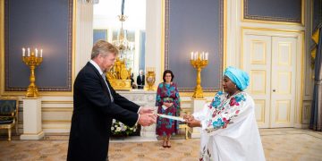 Guinée – Pays-Bas : Aïssata Nenette Conté présente ses Lettres de Créance au Roi Willem-Alexander, une nouvelle étape dans le renforcement des relations bilatérales