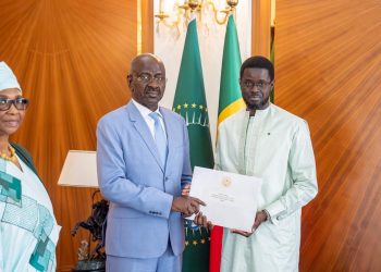 SÉNÉGAL–MAURITANIE : BASSIROU DIOMAYE FAYE REÇOIT UN MESSAGE DU PRÉSIDENT EL GHAZOUANI ET RÉAFFIRME LA SOLIDITÉ DES RELATIONS BILATÉRALES