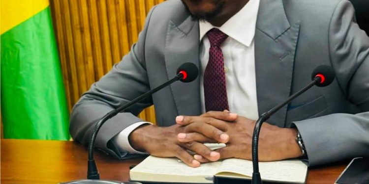 MUHAT : Mohamed Lamine Sy Savané préside la réunion hebdomadaire du cabinet ministériel
